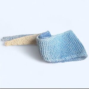 Hand knit mini triangle neck scarf!